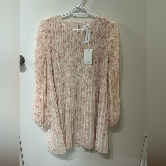 Aritzia White and Pink Long Sleeve Dress - Picture 2 of 5